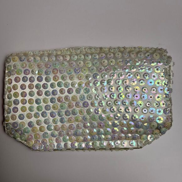 Vintage White Beaded Sequin Clutch/Crossbody Hand Made in Hong Kong - Picture 3 of 8
